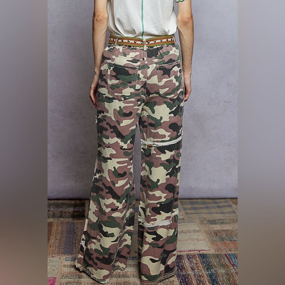 ⚡️ POL “ Studio Stitch ” Wide Leg Patch Pants | Olive Multi - Picture 6 of 7